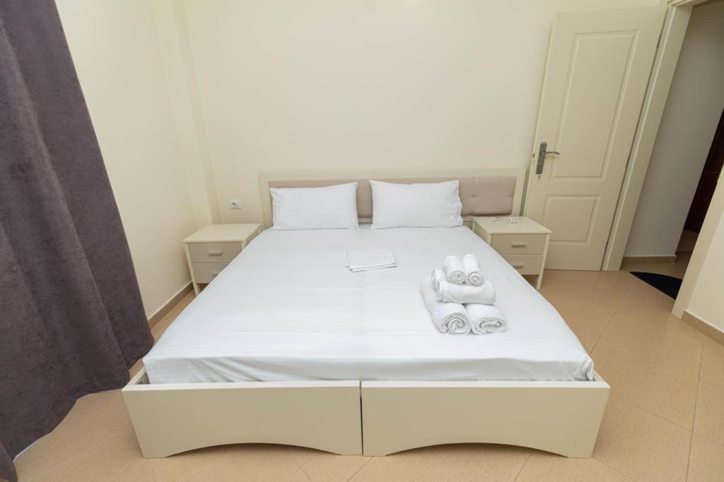 Vlorë Premier Guest House מראה חיצוני תמונה