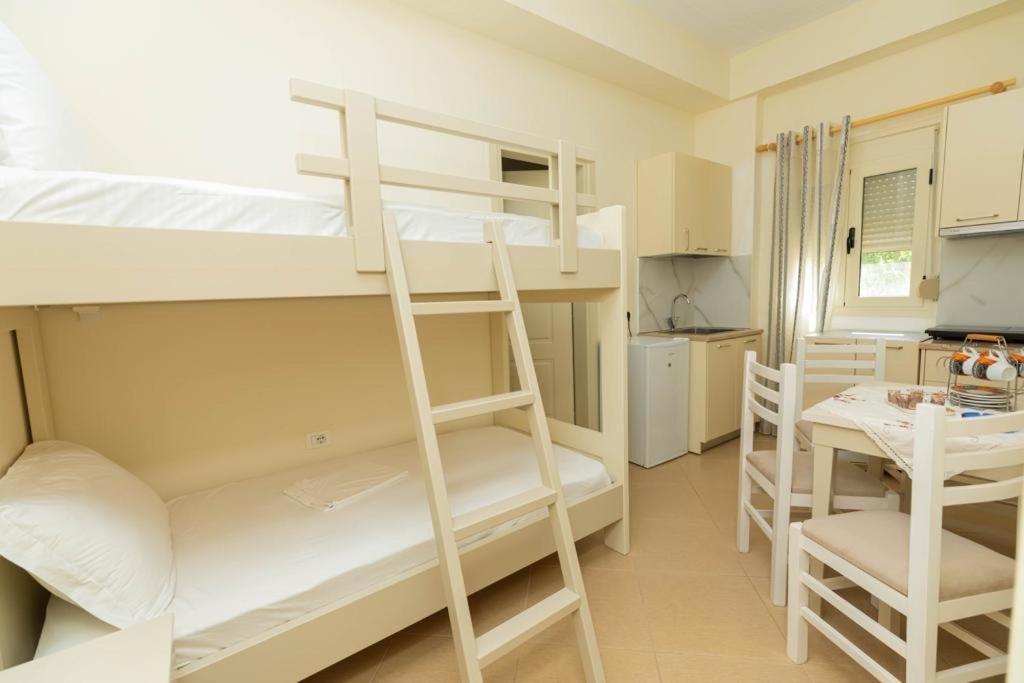 Vlorë Premier Guest House מראה חיצוני תמונה