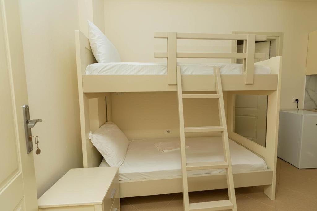 Vlorë Premier Guest House מראה חיצוני תמונה